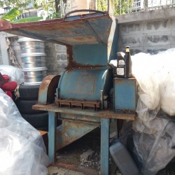 เครื่องบดพลาสติก