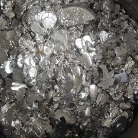 ขี้ดีบุก