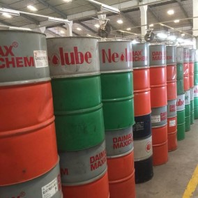 น้ำมันเก่าใช้แล้ว  ถังน้ำมัน 200 ลิตร