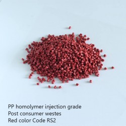 PP HOMOLYMER INJECTION GRADE (RS2) RED