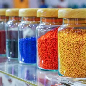 เม็ดมาสเตอร์แบทช์, Masterbatch, Additive masterbatch, Filler masterbatch