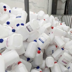 แกลลอน 5.5 ลิตร